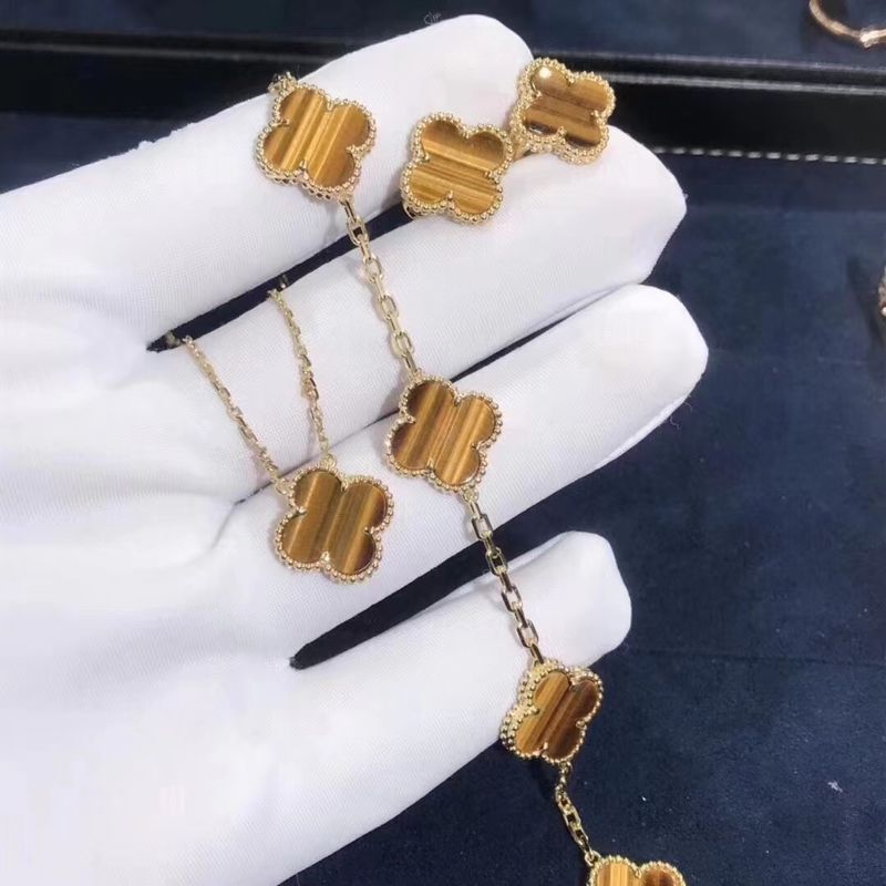 คุณภาพ ทอง 18K และเพชรแท้ Van Cleef และ Arpels 5 Motifs Vintage Alhambra Bracelet โรงงาน