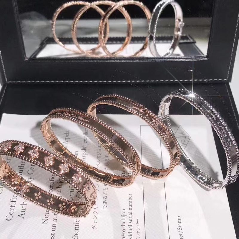 คุณภาพ รุ่นขนาดกลาง VCA Real 18k Gold Perlee Signature Bracelet White Rose Yellow Gold โรงงาน