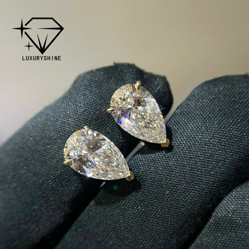 คุณภาพ 18K ทอง Pear Cut Lab พอกเพชร Stud หูข้อมือ VVS-VS ความชัดเจน โรงงาน