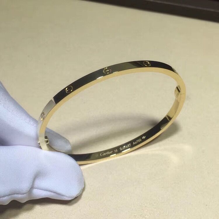 คุณภาพ เครื่องประดับ สร้อยข้อมือทอง 18K , สร้อยคอทองคำแบบบาง Love ขนาดเล็ก Model โรงงาน