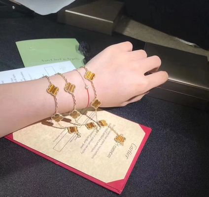 คุณภาพ ทอง 18K และเพชรแท้ Van Cleef และ Arpels 5 Motifs Vintage Alhambra Bracelet โรงงาน