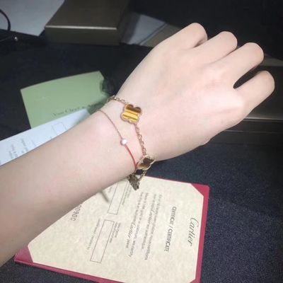 คุณภาพ ทอง 18K และเพชรแท้ Van Cleef และ Arpels 5 Motifs Vintage Alhambra Bracelet โรงงาน