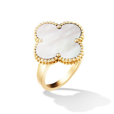 คุณภาพ VCARF78900 Van Cleef And Arpels Magic Alhambra Ring สีเหลืองทองพร้อมรูปทรงดอกไม้ โรงงาน