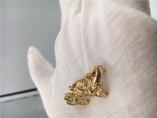 คุณภาพ Van Cleef ต่างหู Alhambra วินเทจ 18K สีเหลืองทอง Van Cleef Mini Alhambra ต่างหู Mini โรงงาน