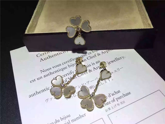 คุณภาพ ต่างหู Van Cleef Sweet Alhambra, ต่างหูมุกสีขาวพร้อมเพชรกลม โรงงาน