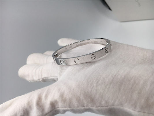 คุณภาพ แฟนเครื่องประดับเพชรหรูหราเครื่องประดับ Love สร้อยข้อมือทองคำขาว 18k โรงงาน