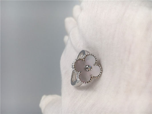 คุณภาพ Vintage Alhambra แหวนทอง 18K ทองคำขาวประดับเพชร / White Mother Of Pearl โรงงาน