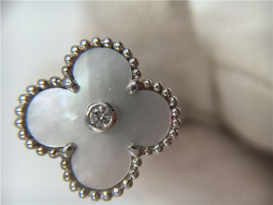 คุณภาพ Vintage Alhambra แหวนทอง 18K ทองคำขาวประดับเพชร / White Mother Of Pearl โรงงาน