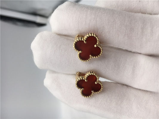คุณภาพ Van Cleef Arpels Sweet Alhambra earstuds ทอง 18k พร้อมคาร์เนเลียน โรงงาน