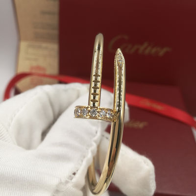 คุณภาพ B6048617 สร้อยข้อมือ Juste Un Clou ทอง 18k พร้อมเพชร โรงงาน