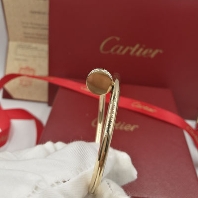 คุณภาพ B6048617 สร้อยข้อมือ Juste Un Clou ทอง 18k พร้อมเพชร โรงงาน