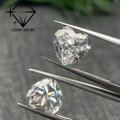 คุณภาพ LuxuryShine VVS1-VS2 หัวใจดีเยี่ยมตัดห้องปฏิบัติการเพชรที่เติบโตเพชรแท้ & พระเครื่องแต่งงาน & พระเครื่องที่กําหนดเอง การสนับสนุนการกําหนดเองพิเศษ โรงงาน