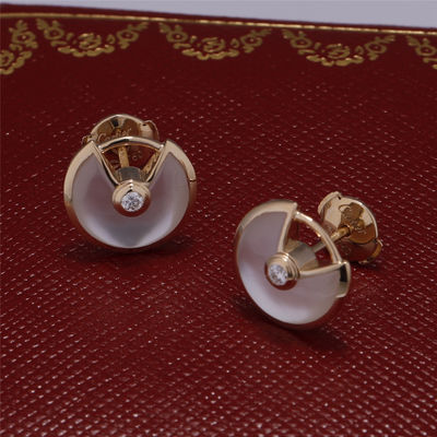 คุณภาพ Xs รุ่นสีเหลืองทอง Amulette De ต่างหูสตั๊ดกับ White Mother Of Pearl โรงงาน