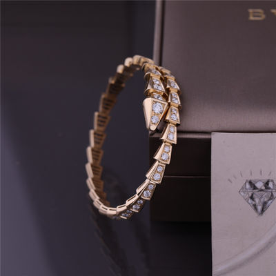 คุณภาพ สร้อยข้อมืองูสีเหลืองทอง 18K Serpenti Viper One Coil Thin Bracelet โรงงาน