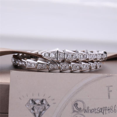 คุณภาพ สร้อยข้อมือ Italy Romance Serpenti Viper แบบบางม้วนเดียว ตัวเรือนไวท์โกลด์ 18K ประดับเพชรแบบพาเว่เต็มเม็ด โรงงาน