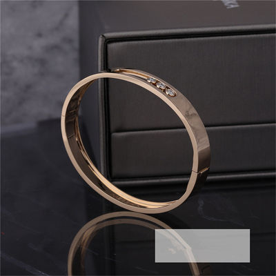 คุณภาพ สร้อยข้อมือกำไลข้อมือทองคำขาว 18K Luxury Jewelry สำหรับผู้หญิง โรงงาน