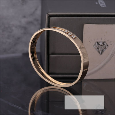 คุณภาพ สร้อยข้อมือกำไลข้อมือทองคำขาว 18K Luxury Jewelry สำหรับผู้หญิง โรงงาน